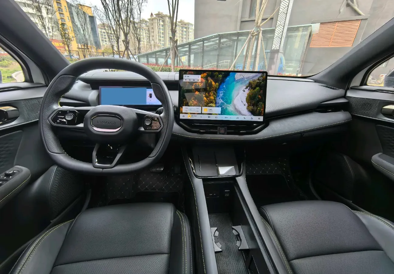 2025 LYNK&CO 06 1.5T 181HP L4 7DCT,autocango,china used car exporter,china ev exporter,chinese used car exporter,chinese used ev exporter