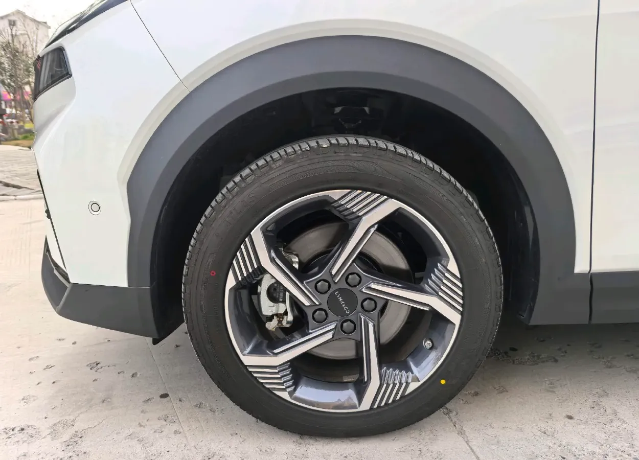 2025 LYNK&CO 06 1.5T 181HP L4 7DCT,autocango,china used car exporter,china ev exporter,chinese used car exporter,chinese used ev exporter