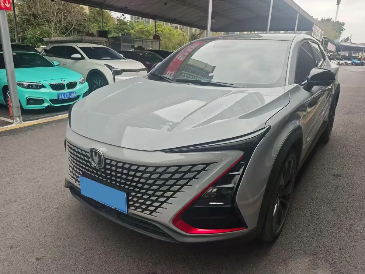 2020 ChangAn UNI-T 1.5T 180HP L4 7DCT,autocango,china used car exporter,china ev exporter,chinese used car exporter,chinese used ev exporter