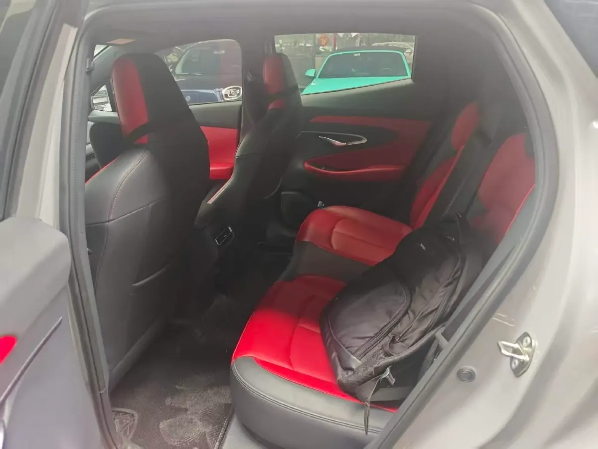 2020 ChangAn UNI-T 1.5T 180HP L4 7DCT,autocango,china used car exporter,china ev exporter,chinese used car exporter,chinese used ev exporter