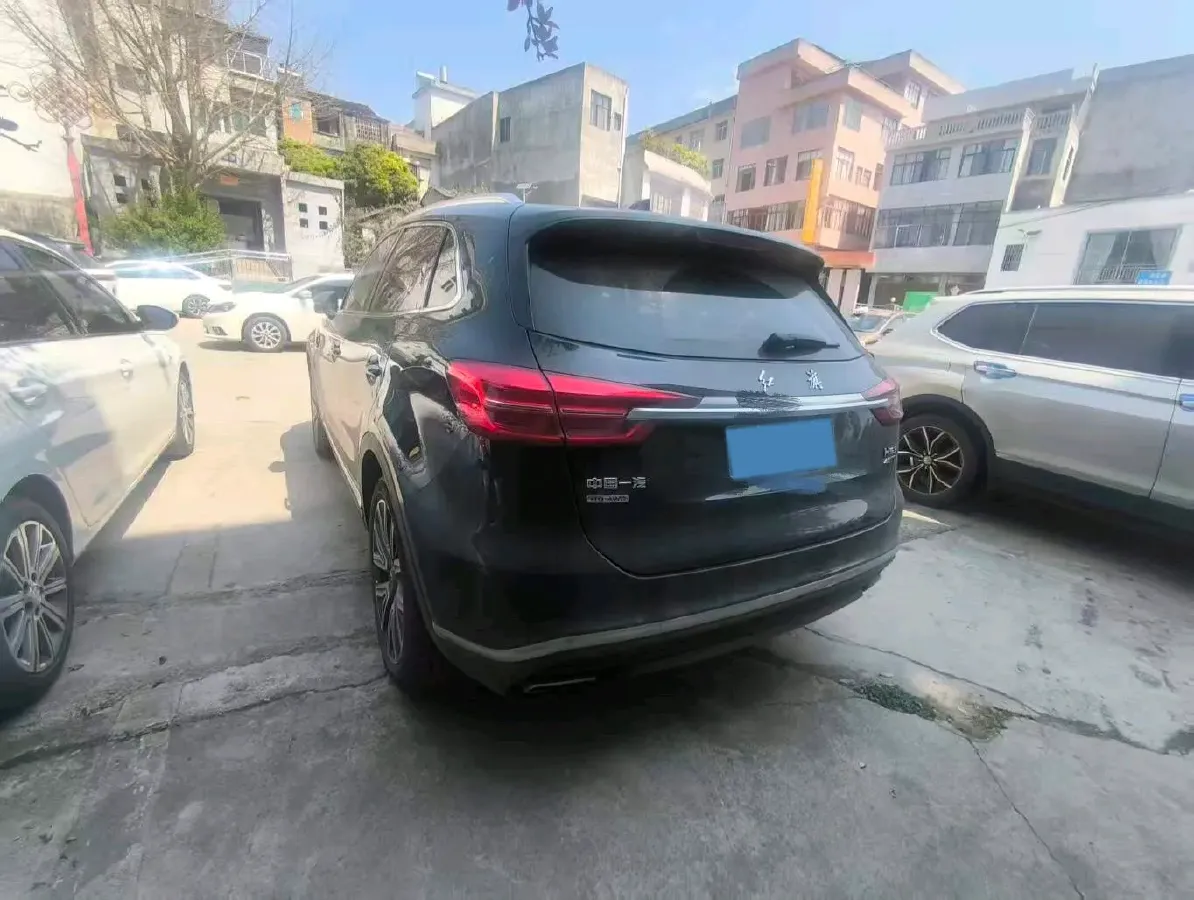 2022 HongQi HS5 2.0T 224HP L4 6AT,autocango,china used car exporter,china ev exporter,chinese used car exporter,chinese used ev exporter