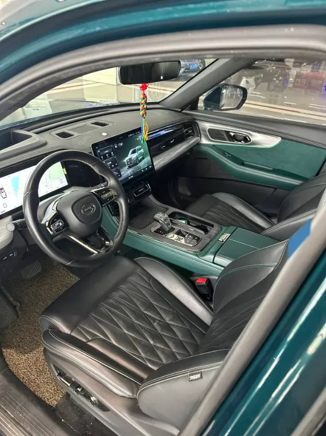 2022 GAC Trumpchi GS8 2.0T 190HP L4 E-CVT Hybrid,autocango,china used car exporter,china ev exporter,chinese used car exporter,chinese used ev exporter