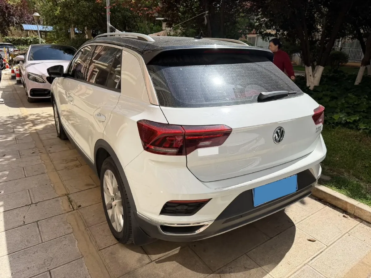 2018 Mitsubishi Eclipse Cross 1.5T 170HP L4 CVT,autocango,china used car exporter,china ev exporter,chinese used car exporter,chinese used ev exporter