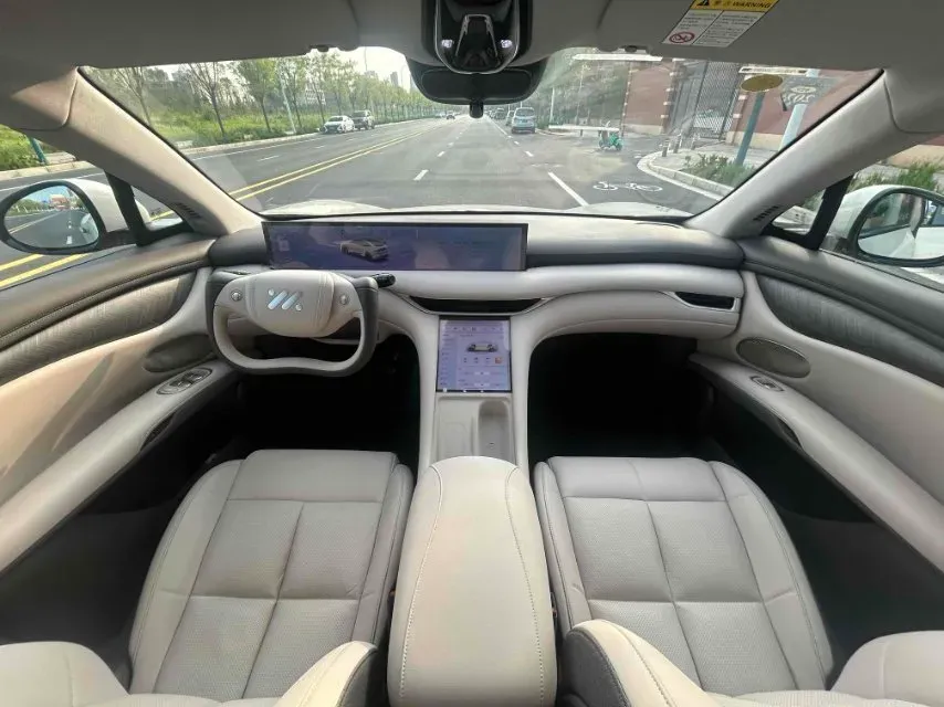 2025 IM LS6 BEV 75KWH,autocango,china used car exporter,china ev exporter,chinese used car exporter,chinese used ev exporter