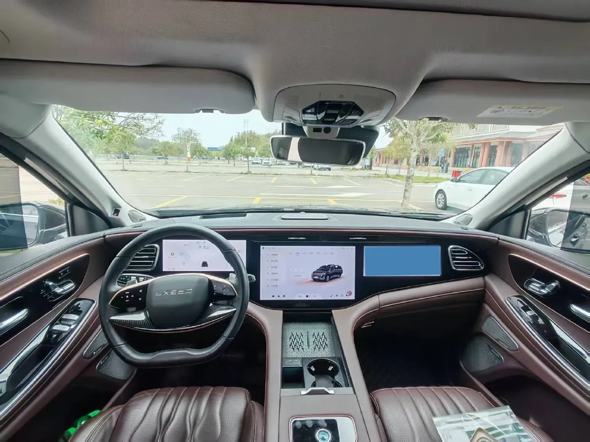 2023 Exceed VX 2.0T 261HP L4 8AT,autocango,china used car exporter,china ev exporter,chinese used car exporter,chinese used ev exporter