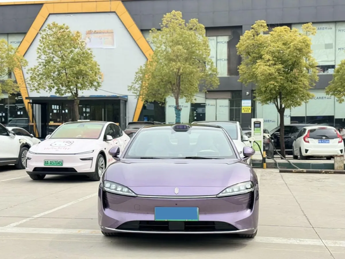 2025 Luxeed S7 BEV 100KWH,autocango,china used car exporter,china ev exporter,chinese used car exporter,chinese used ev exporter