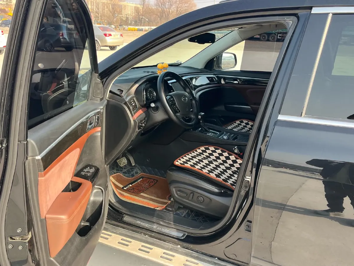 2017 GAC Trumpchi GS8 2.0T 201HP L4 6AT,autocango,china used car exporter,china ev exporter,chinese used car exporter,chinese used ev exporter