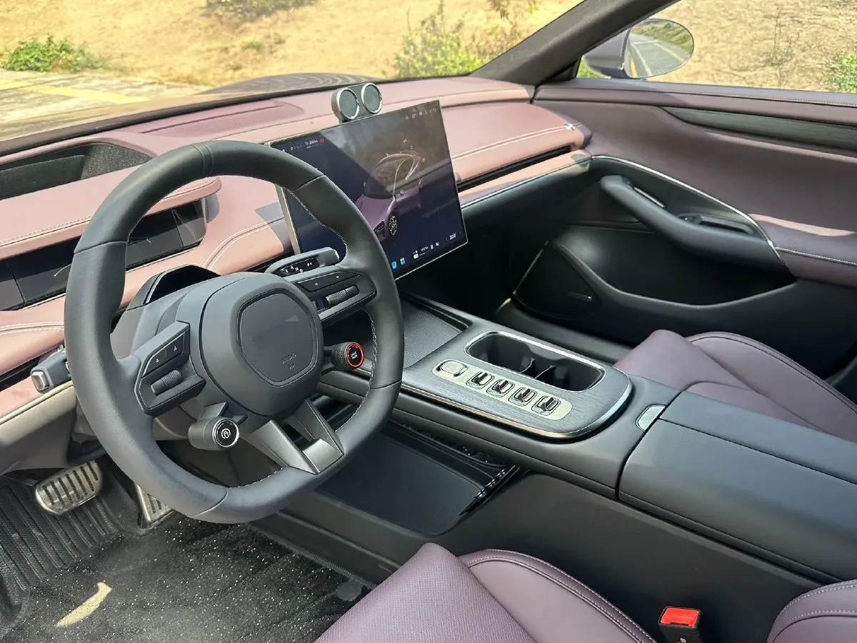 2024 MI SU7 BEV 101KWH,autocango,china used car exporter,china ev exporter,chinese used car exporter,chinese used ev exporter