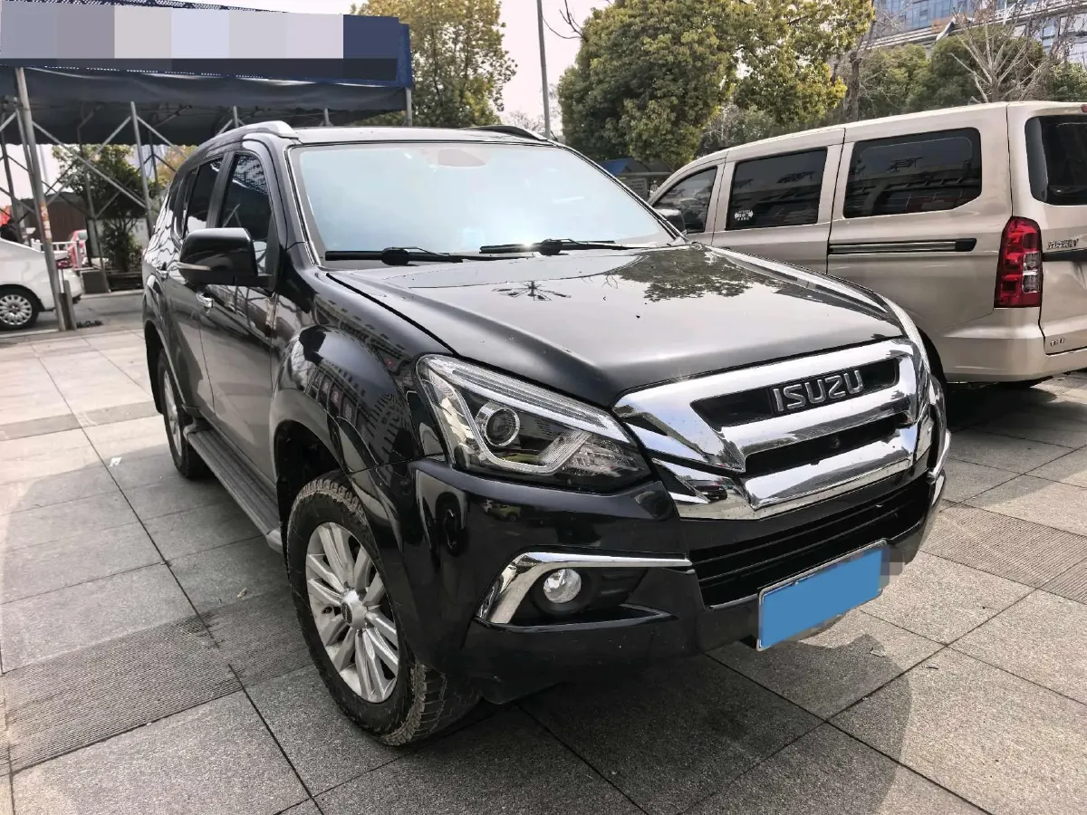2020 Isuzu Mu-X 1.9T 166HP L4 6AT,autocango,china used car exporter,china ev exporter,chinese used car exporter,chinese used ev exporter