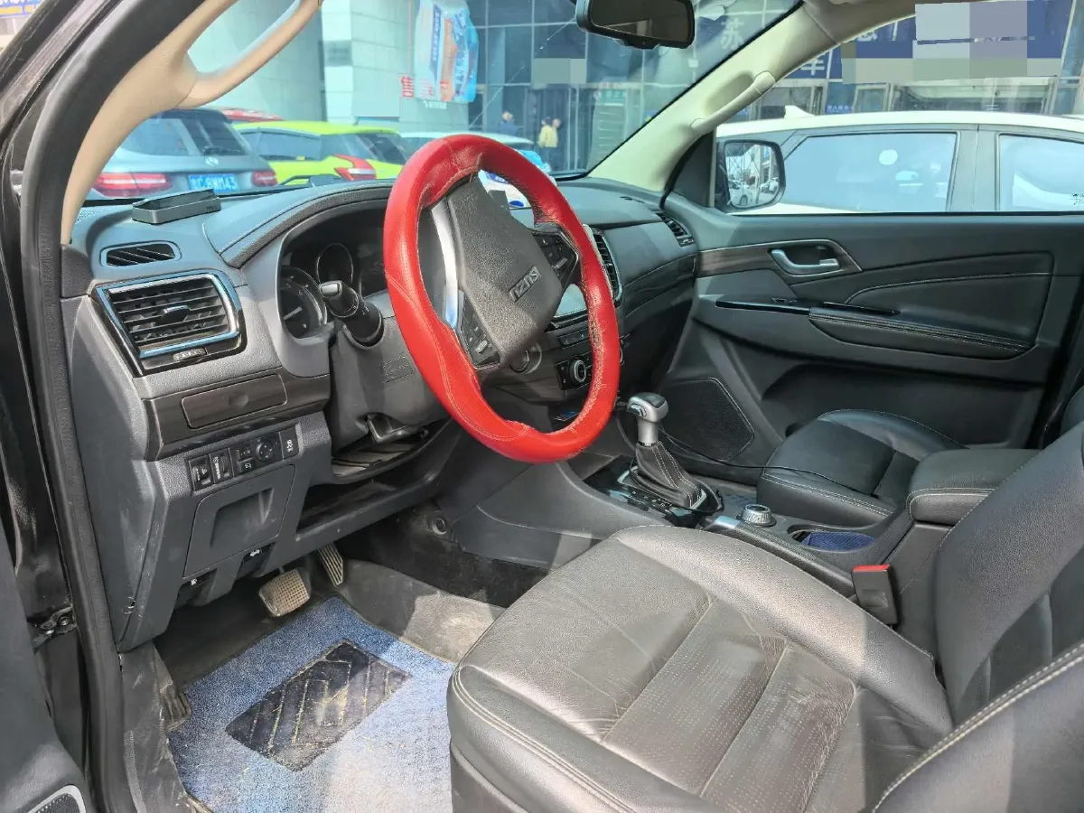 2020 Isuzu Mu-X 1.9T 166HP L4 6AT,autocango,china used car exporter,china ev exporter,chinese used car exporter,chinese used ev exporter