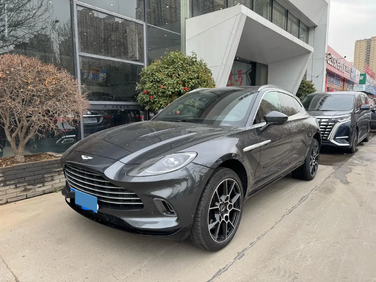 2020 Aston Martin DBX 4.0T 550HP V8 9AT,autocango,china used car exporter,china ev exporter,chinese used car exporter,chinese used ev exporter