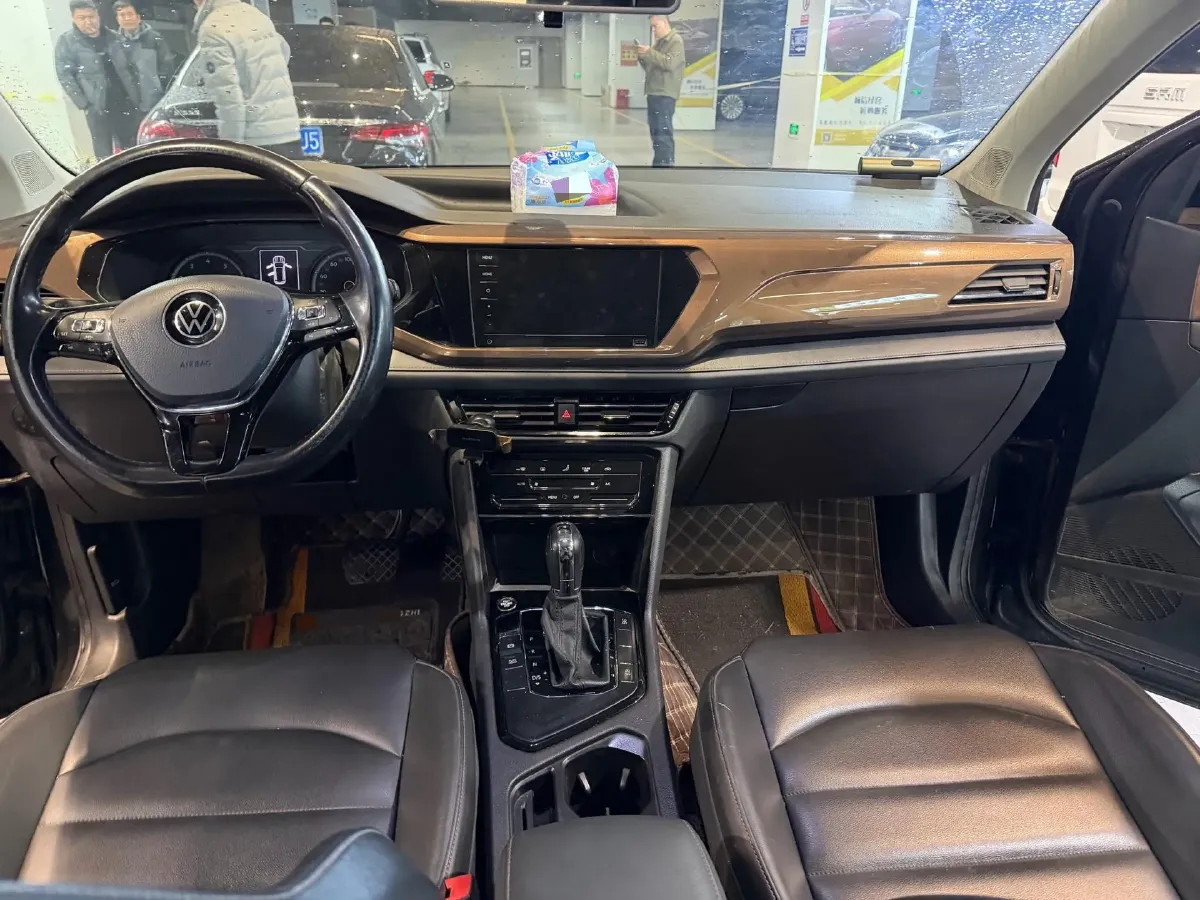 2021 Volkswagen Tharu 1.4T 150HP L4 7DCT,autocango,china used car exporter,china ev exporter,chinese used car exporter,chinese used ev exporter