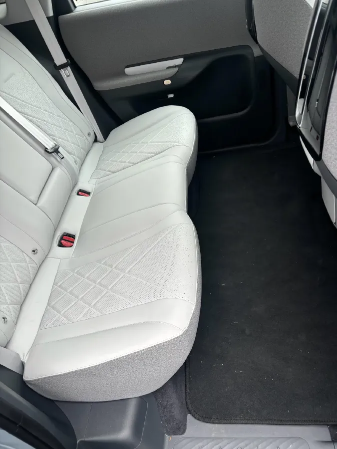 2024 ARCFOX KAOLA S BEV 58.8KWH,autocango,china used car exporter,china ev exporter,chinese used car exporter,chinese used ev exporter