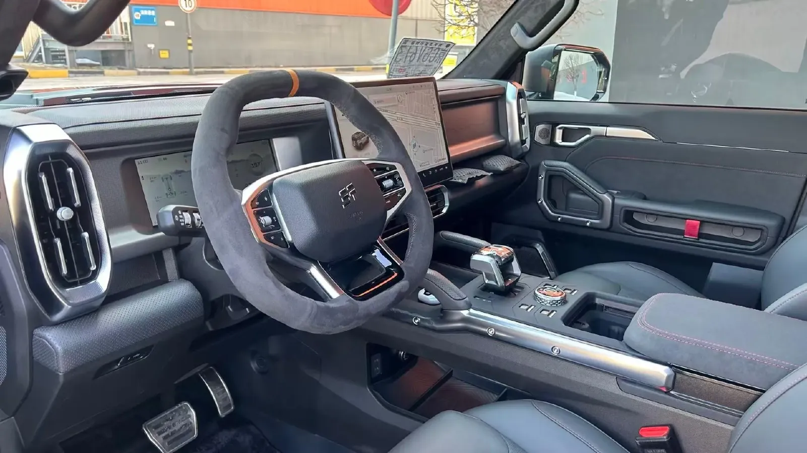 2023 Jetour Traveller 2.0T 254HP L4 7DCT,autocango,china used car exporter,china ev exporter,chinese used car exporter,chinese used ev exporter