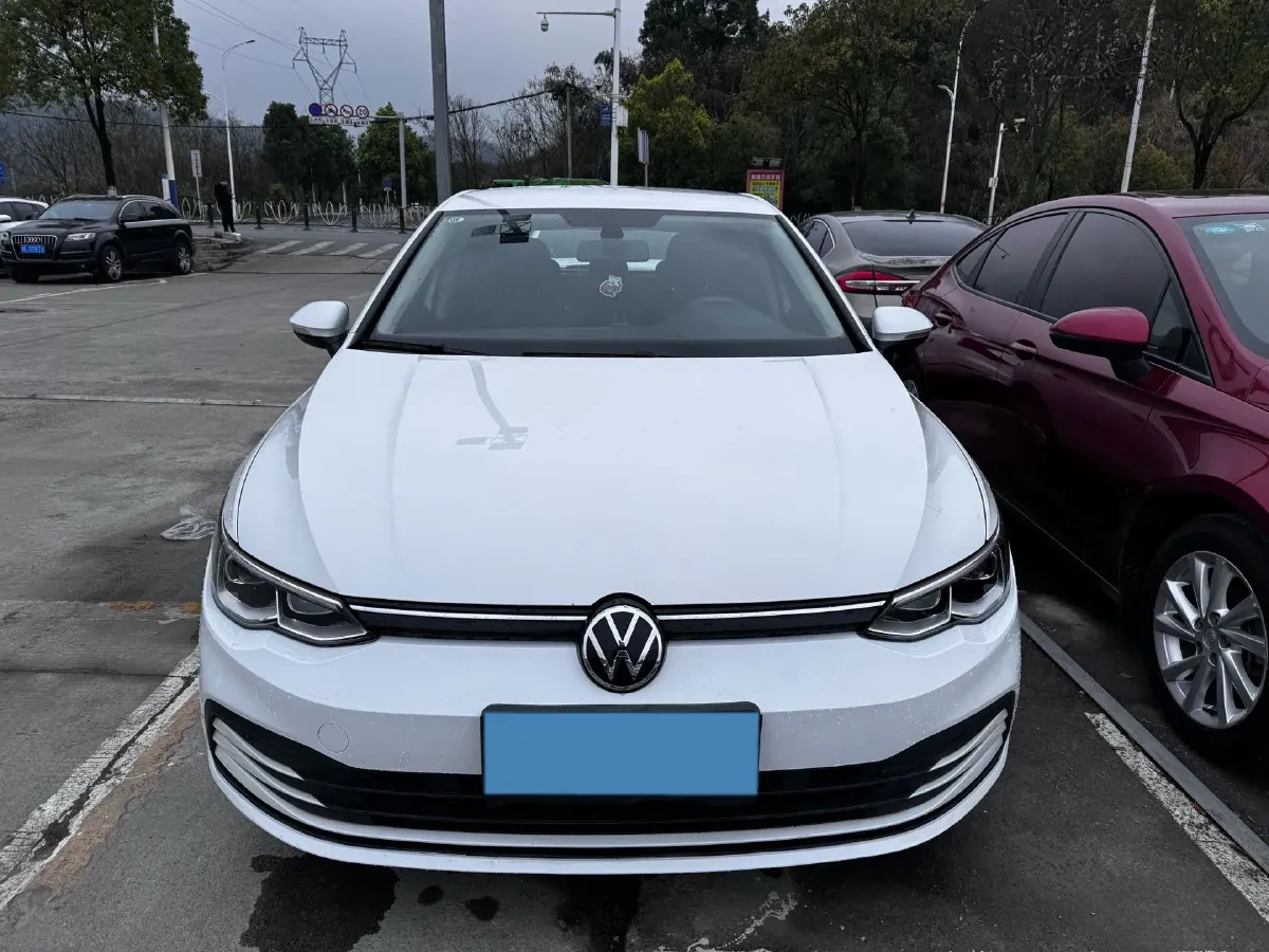 2021 Volkswagen Golf 1.2T 116HP L4 7DCT,autocango,china used car exporter,china ev exporter,chinese used car exporter,chinese used ev exporter