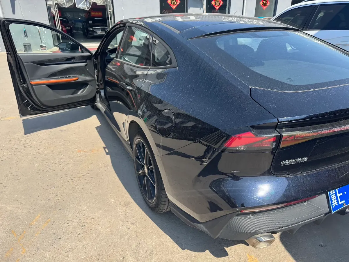 2023 ChangAn UNI-V 1.5T 188HP L4 7DCT,autocango,china used car exporter,china ev exporter,chinese used car exporter,chinese used ev exporter