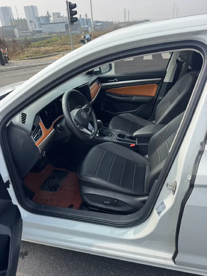 2023 Volkswagen Bora 1.2T 116HP L4 7DCT,autocango,china used car exporter,china ev exporter,chinese used car exporter,chinese used ev exporter