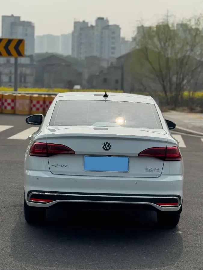 2023 Volkswagen Bora 1.2T 116HP L4 7DCT,autocango,china used car exporter,china ev exporter,chinese used car exporter,chinese used ev exporter