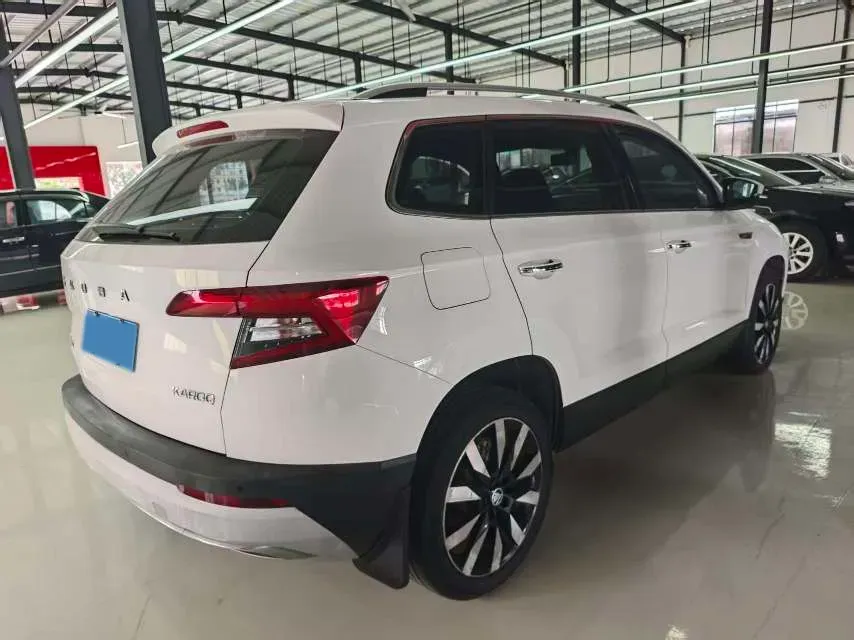 2020 Skoda Karoq 1.4T 150HP L4 7DCT,autocango,china used car exporter,china ev exporter,chinese used car exporter,chinese used ev exporter
