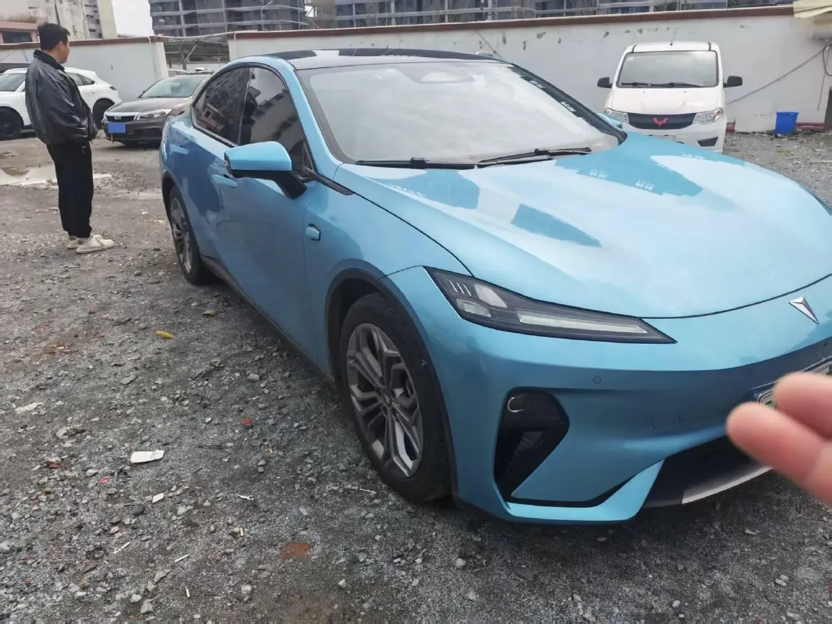 2024 ChangAn UNI-V iDD 1.5L 110HP L4 E-CVT PHEV 18.99KWH,autocango,china used car exporter,china ev exporter,chinese used car exporter,chinese used ev exporter