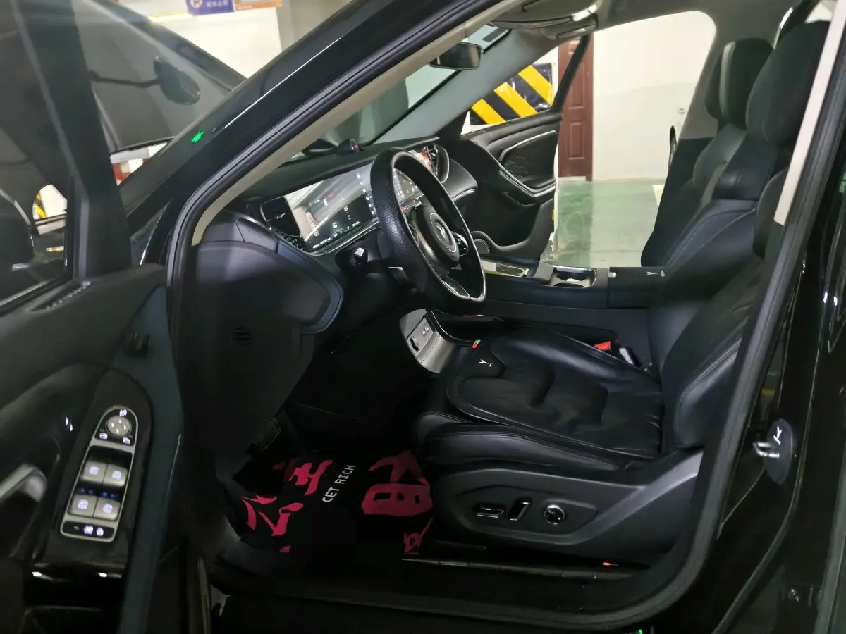 2024 Voyah FREE 1.5T 150HP L4 REEV 39.2KWH,autocango,china used car exporter,china ev exporter,chinese used car exporter,chinese used ev exporter