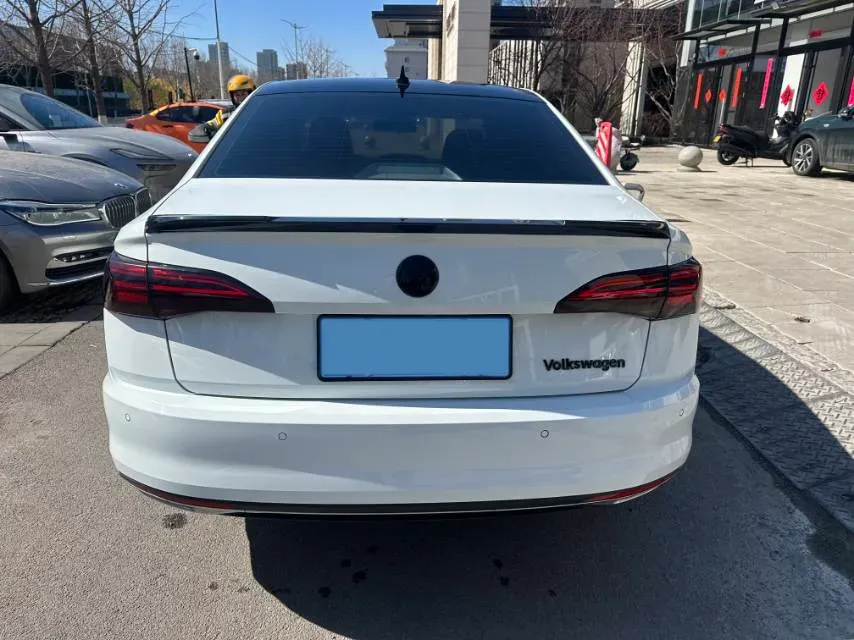 2021 Volkswagen Bora 1.5L 113HP L4 5MT,autocango,china used car exporter,china ev exporter,chinese used car exporter,chinese used ev exporter