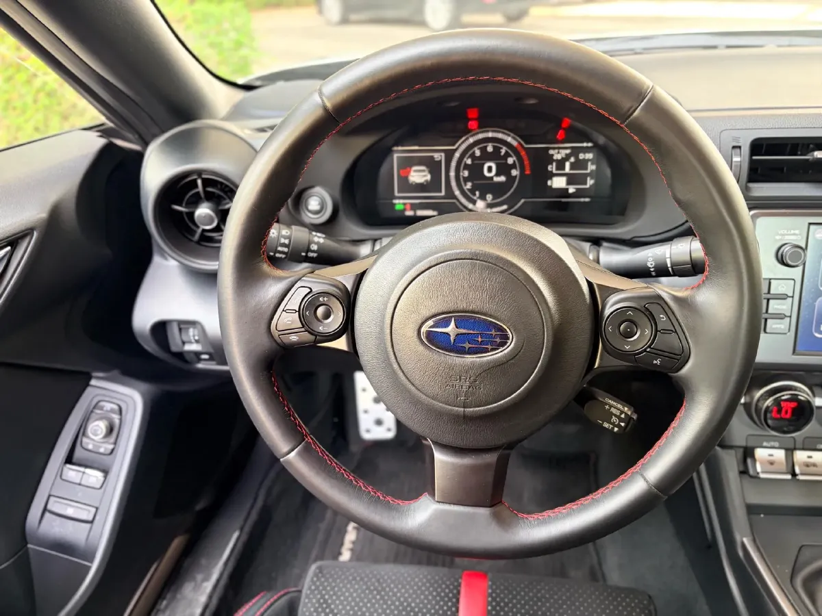 2022 Subaru BRZ 2.4L 234HP H4 6MT,autocango,china used car exporter,china ev exporter,chinese used car exporter,chinese used ev exporter