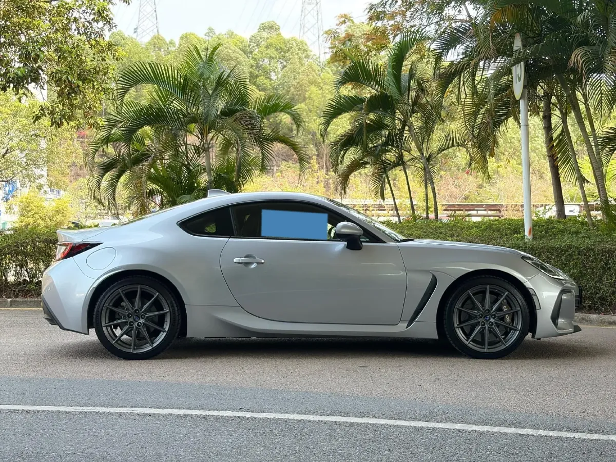 2022 Subaru BRZ 2.4L 234HP H4 6MT,autocango,china used car exporter,china ev exporter,chinese used car exporter,chinese used ev exporter