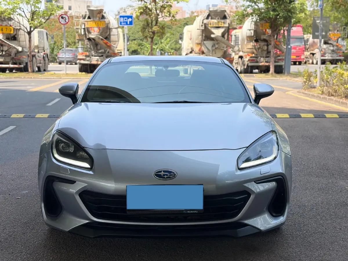 2022 Subaru BRZ 2.4L 234HP H4 6MT,autocango,china used car exporter,china ev exporter,chinese used car exporter,chinese used ev exporter
