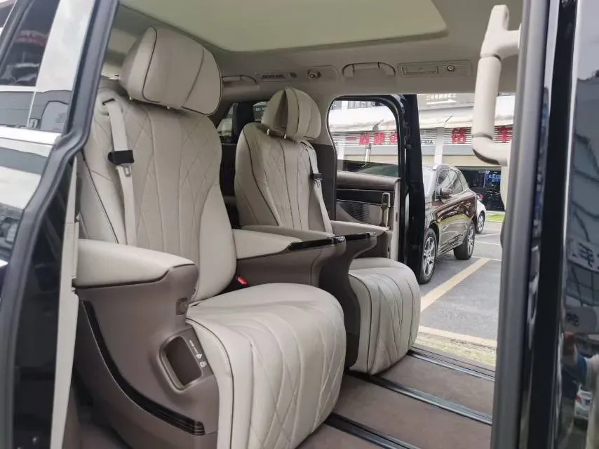 2023 Denza D9 1.5T 139HP L4 E-CVT PHEV 20.39KWH,autocango,china used car exporter,china ev exporter,chinese used car exporter,chinese used ev exporter