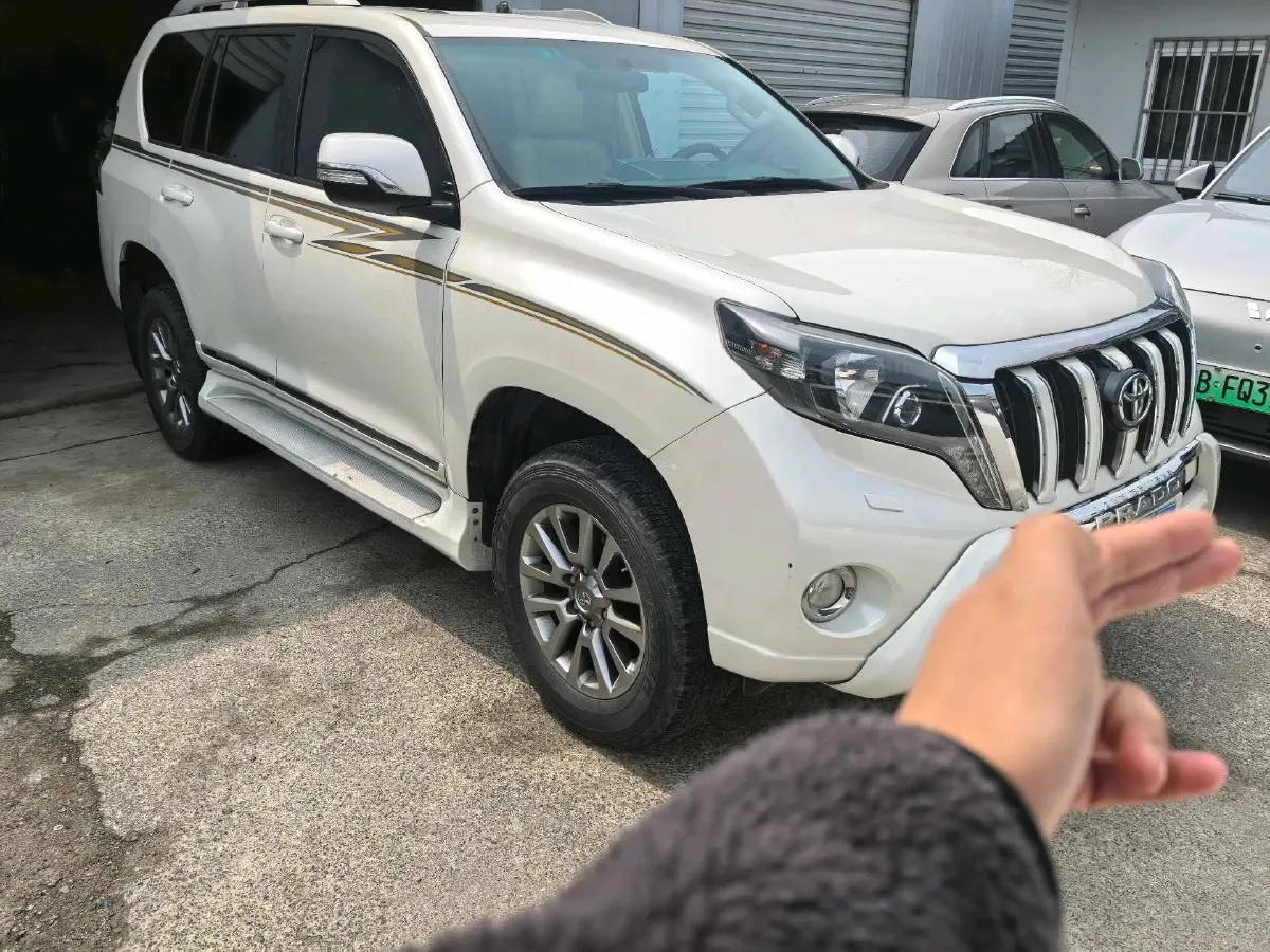 2017 Toyota Corolla 1.6L 122HP L4 CVT,autocango,china used car exporter,china ev exporter,chinese used car exporter,chinese used ev exporter