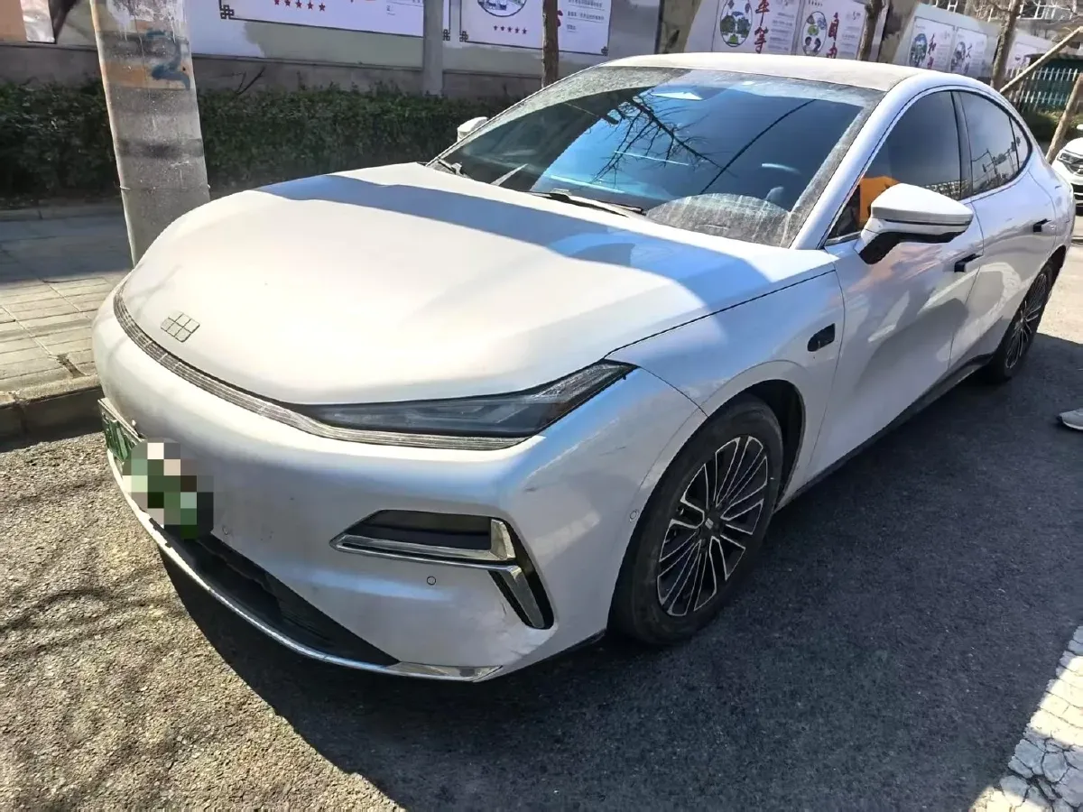 2025 Geely Galaxy Starshine 8 1.5L 112HP L4 1DHT PHEV,autocango,china used car exporter,china ev exporter,chinese used car exporter,chinese used ev exporter