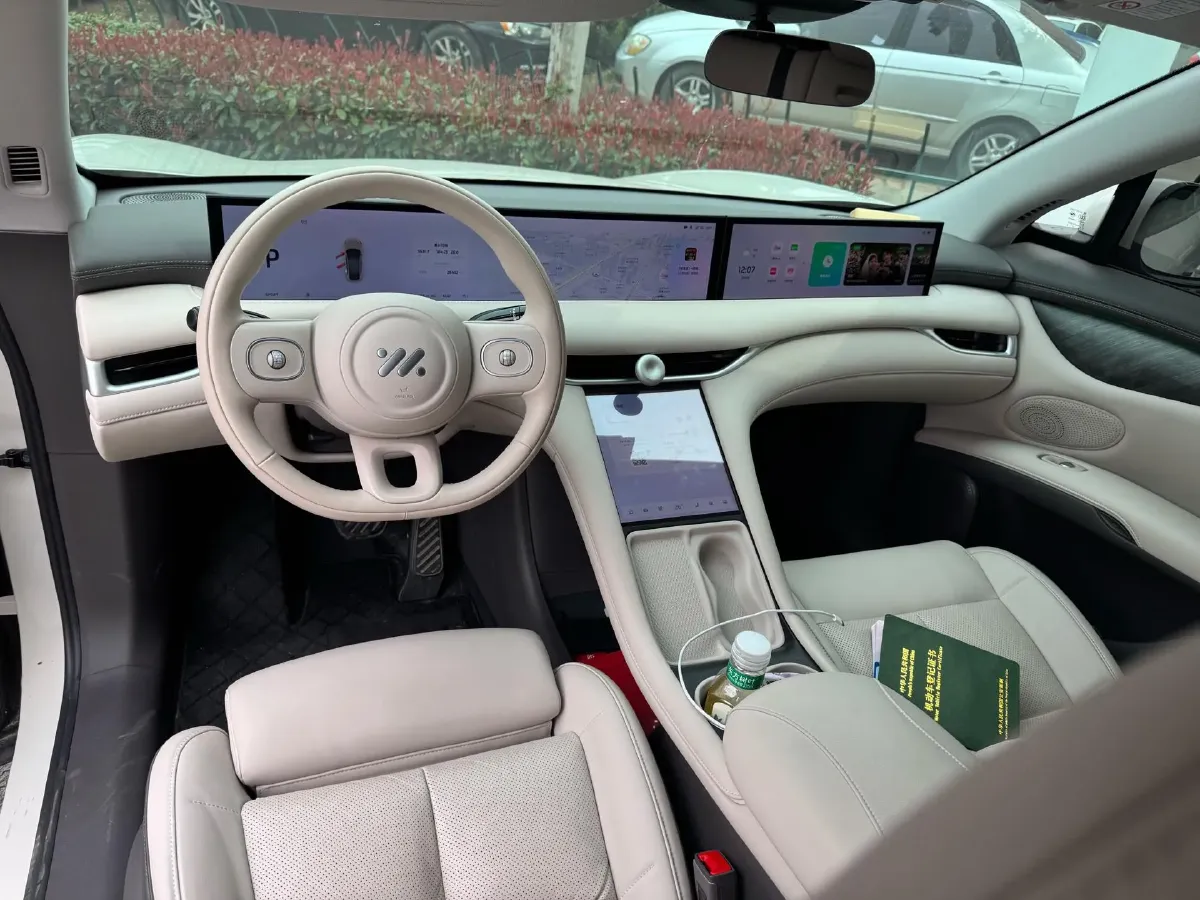 2023 IM LS6 BEV 90KWH,autocango,china used car exporter,china ev exporter,chinese used car exporter,chinese used ev exporter