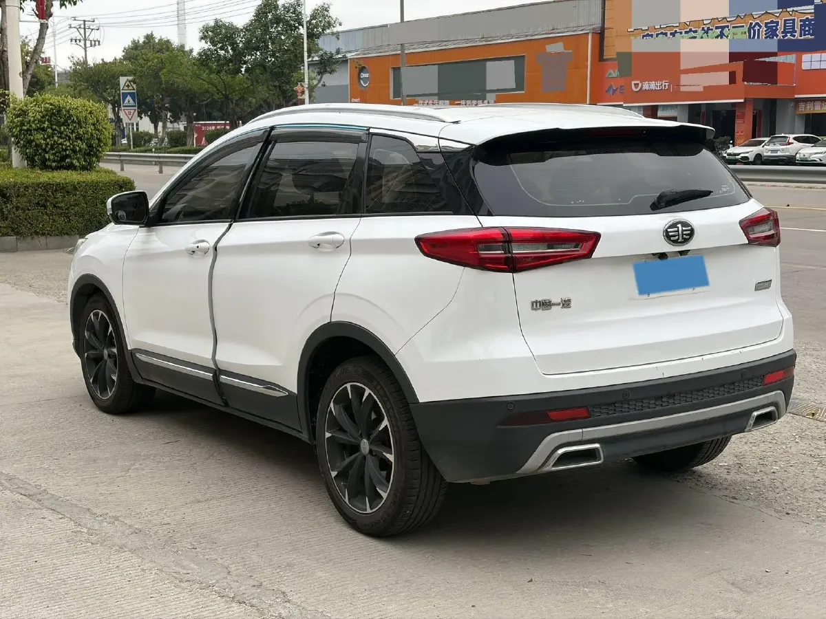 2018 FAW Senia R9 1.2T 143HP L4 7DCT,autocango,china used car exporter,china ev exporter,chinese used car exporter,chinese used ev exporter