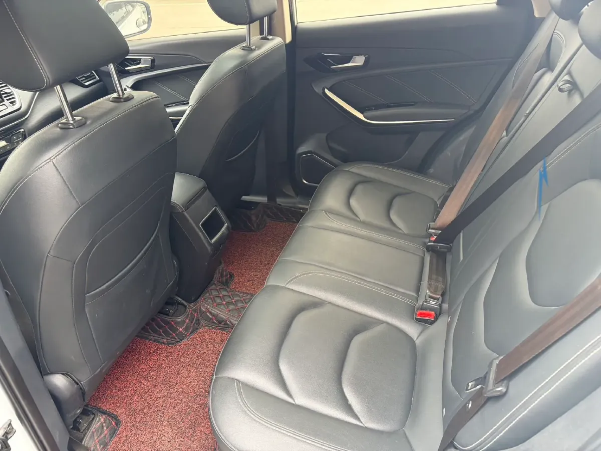 2018 FAW Senia R9 1.2T 143HP L4 7DCT,autocango,china used car exporter,china ev exporter,chinese used car exporter,chinese used ev exporter