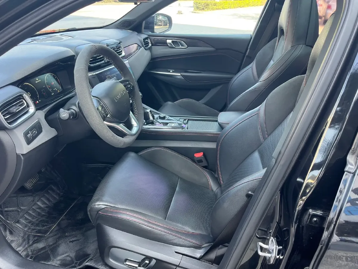 2020 LYNK&CO 03 2.0T 190HP L4 6AT,autocango,china used car exporter,china ev exporter,chinese used car exporter,chinese used ev exporter