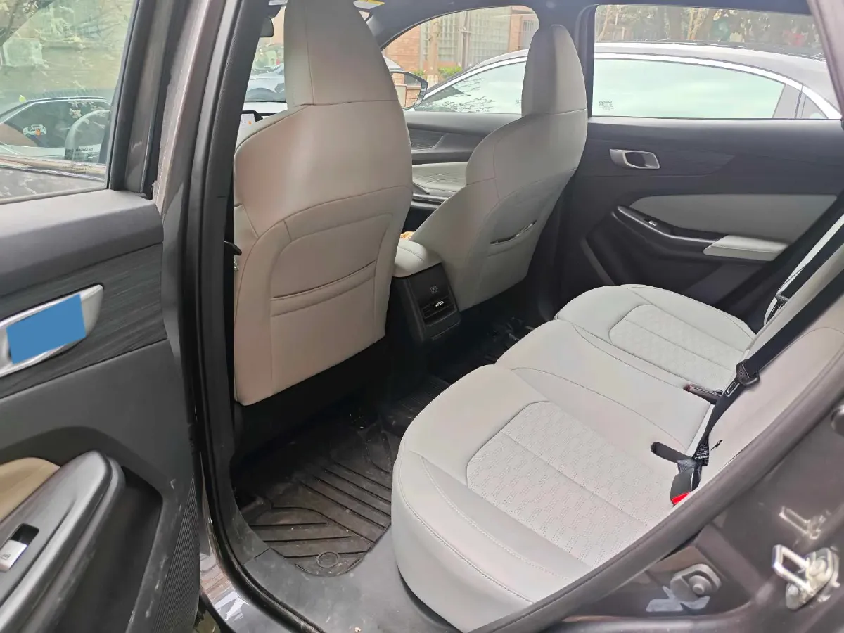 2025 ChangAn QiYuan Q05 Classic 1.5L 98HP L4 E-CVT PHEV 18.4KWH,autocango,china used car exporter,china ev exporter,chinese used car exporter,chinese used ev exporter