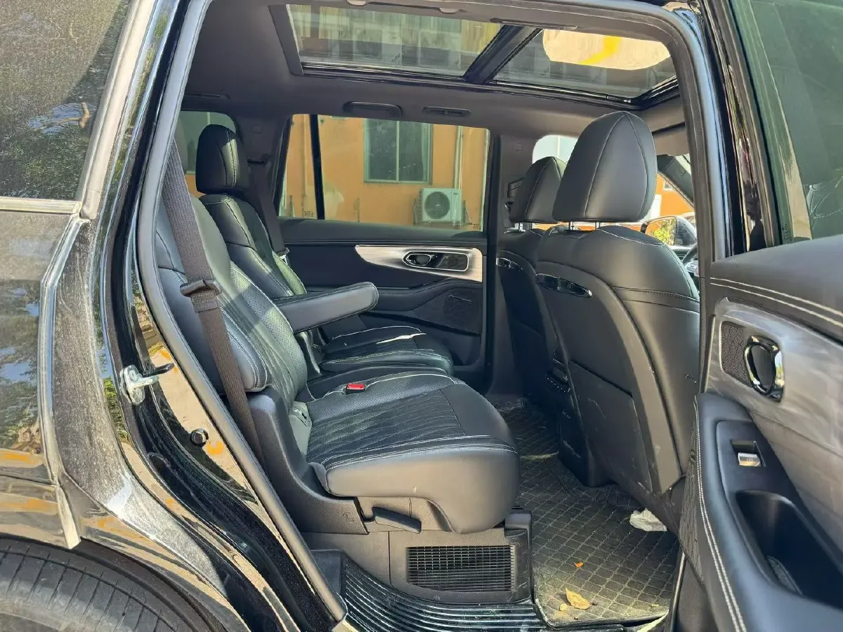 2024 GAC Trumpchi GS8 2.0T 190HP L4 E-CVT Hybrid,autocango,china used car exporter,china ev exporter,chinese used car exporter,chinese used ev exporter