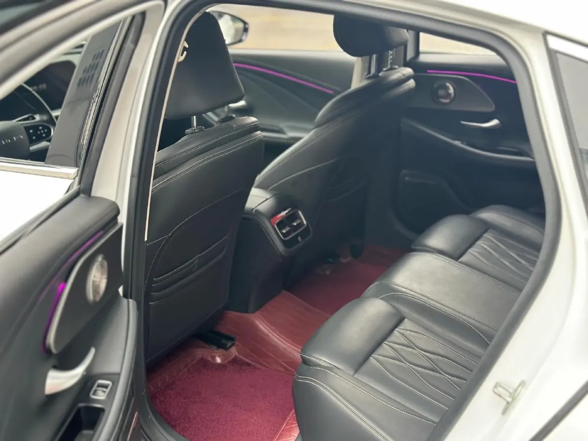 2024 Chery Arrizo 8 1.6T 197HP L4 7DCT,autocango,china used car exporter,china ev exporter,chinese used car exporter,chinese used ev exporter