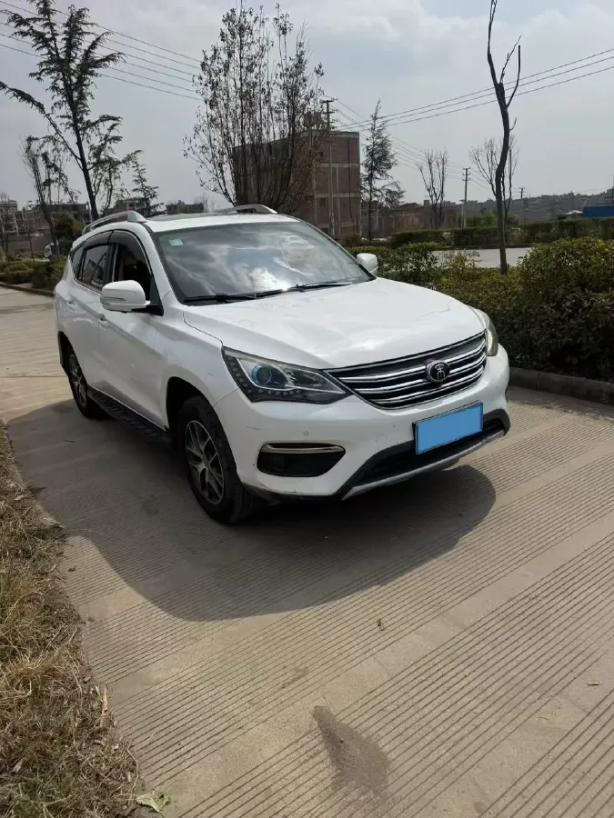 2018 BYD Song 1.5T 154HP L4 6MT,autocango,china used car exporter,china ev exporter,chinese used car exporter,chinese used ev exporter