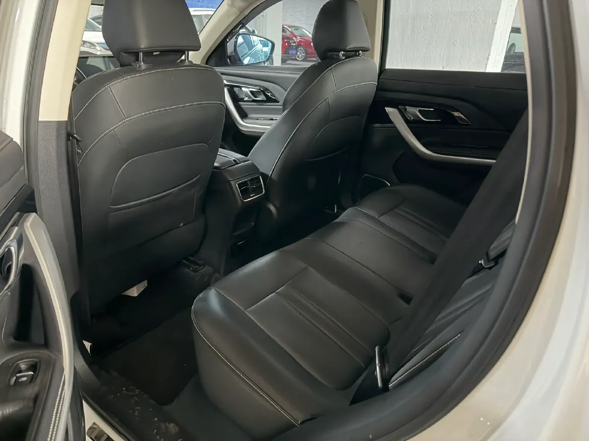 2018 Zotye T500 1.5T 156HP L4 6AT,autocango,china used car exporter,china ev exporter,chinese used car exporter,chinese used ev exporter