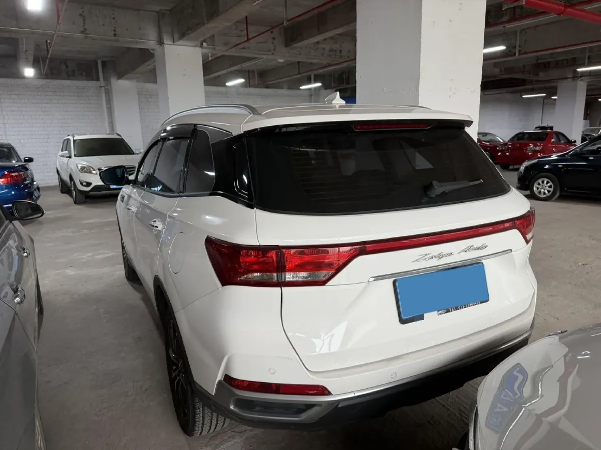 2018 Zotye T500 1.5T 156HP L4 6AT,autocango,china used car exporter,china ev exporter,chinese used car exporter,chinese used ev exporter