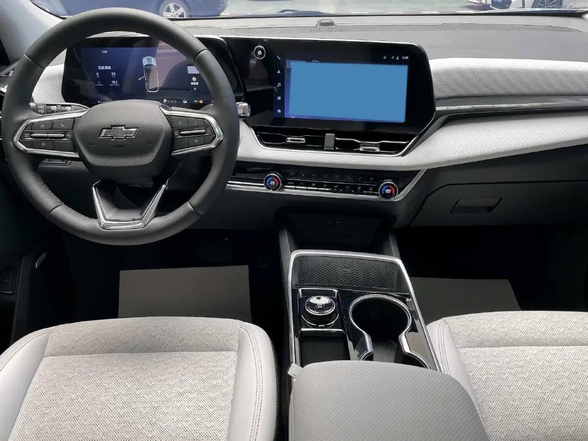 2024 Chevrolet EquinoxPlus 1.5T 180HP L4 2DHT PHEV 24.4KWH,autocango,china used car exporter,china ev exporter,chinese used car exporter,chinese used ev exporter