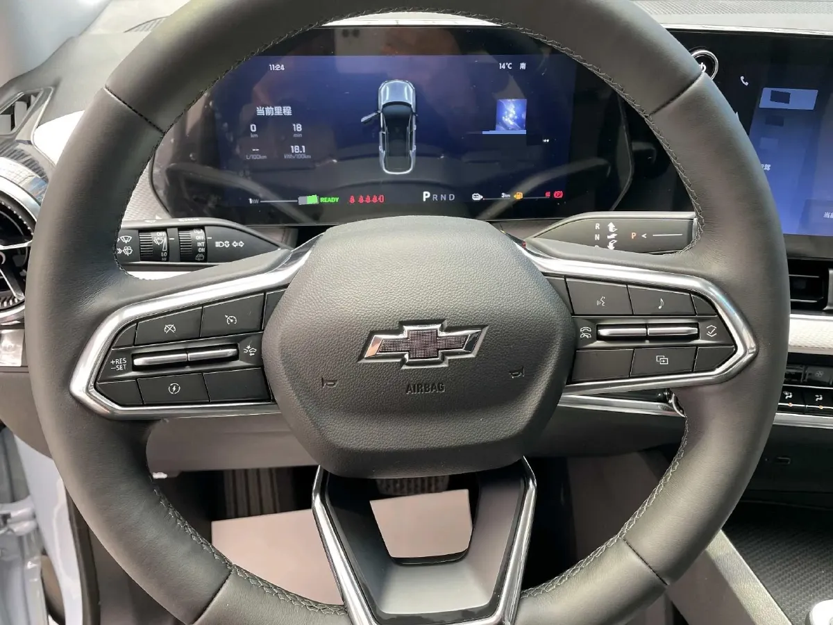 2024 Chevrolet EquinoxPlus 1.5T 180HP L4 2DHT PHEV 24.4KWH,autocango,china used car exporter,china ev exporter,chinese used car exporter,chinese used ev exporter