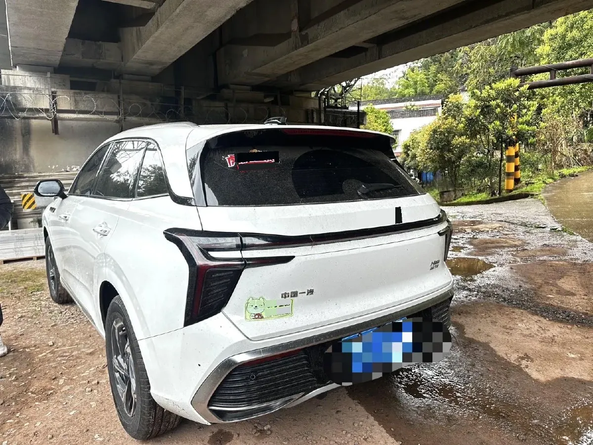 2024 HongQi HS3 1.5T 169HP L4 7DCT,autocango,china used car exporter,china ev exporter,chinese used car exporter,chinese used ev exporter