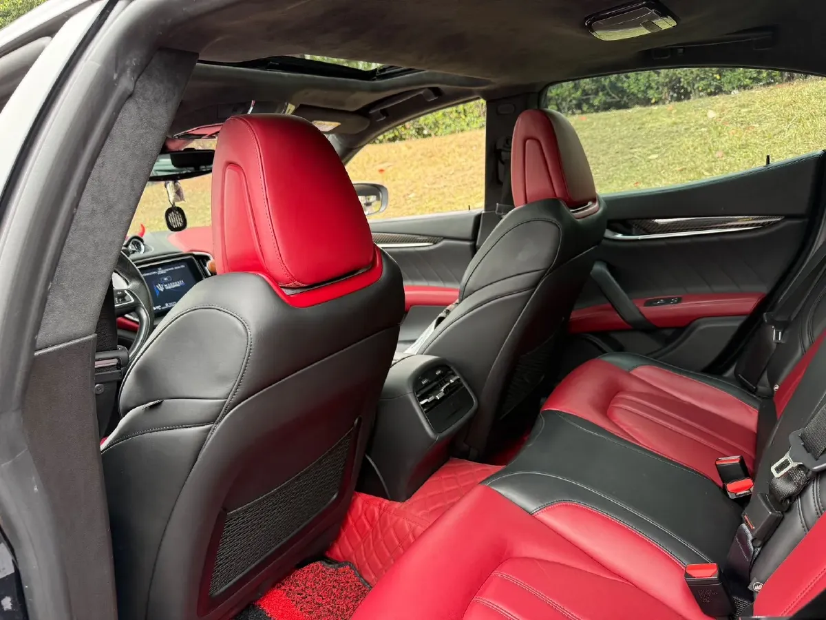 2019 Maserati Ghibli 3.0T 350HP V6 8AT,autocango,china used car exporter,china ev exporter,chinese used car exporter,chinese used ev exporter