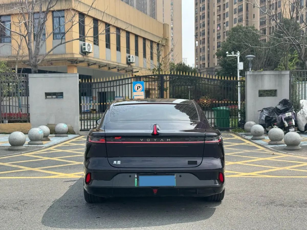 2024 Voyah ZhuiGuang 1.5T 136HP L4 PHEV 43KWH,autocango,china used car exporter,china ev exporter,chinese used car exporter,chinese used ev exporter