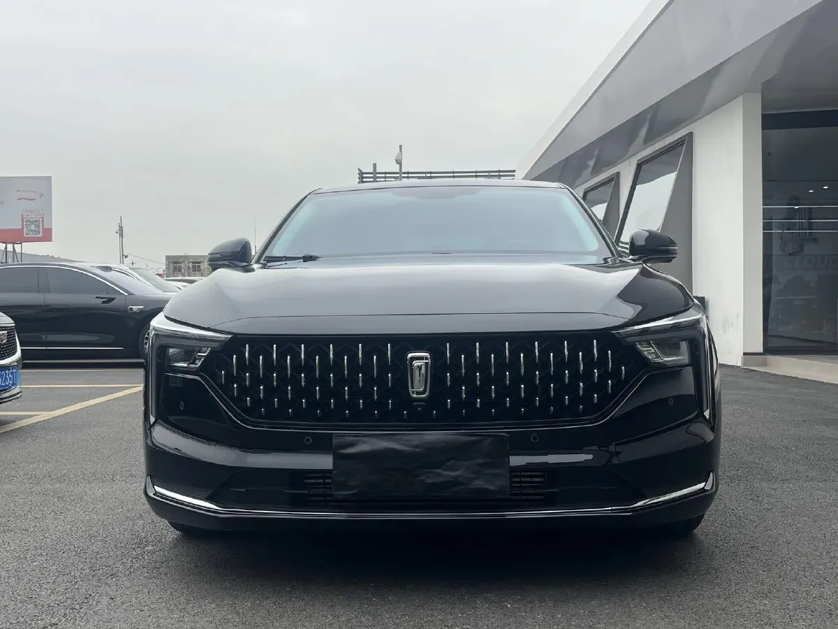 2023 Bestune B70 1.5T 169HP L4 7DCT,autocango,china used car exporter,china ev exporter,chinese used car exporter,chinese used ev exporter