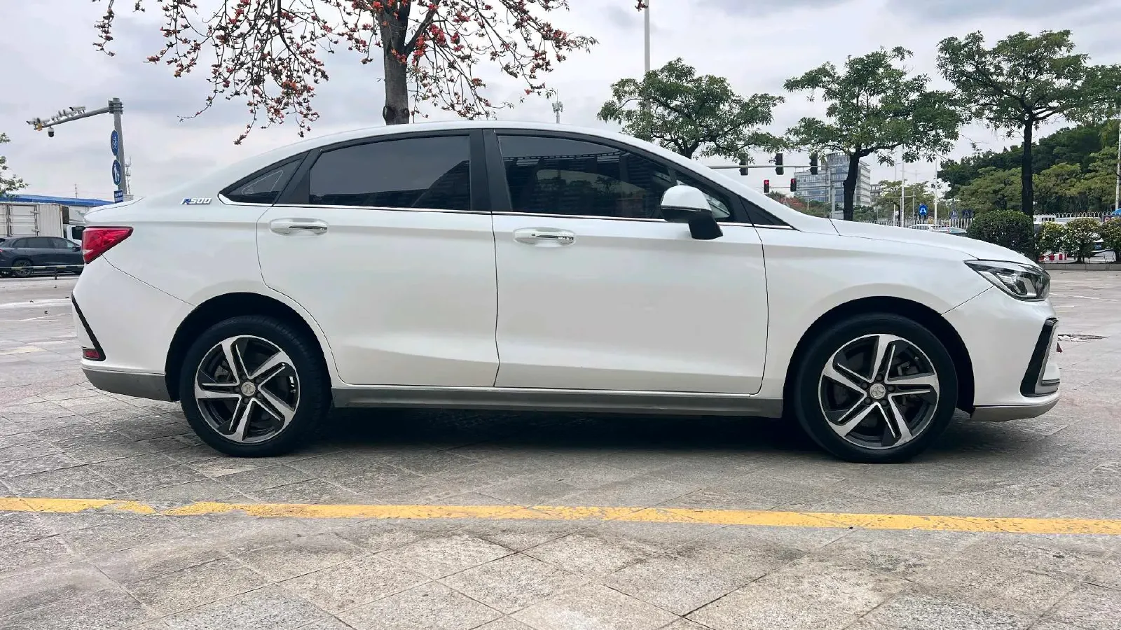 2018 BeiJing Auto EU5 BEV 53.66KWH,autocango,china used car exporter,china ev exporter,chinese used car exporter,chinese used ev exporter