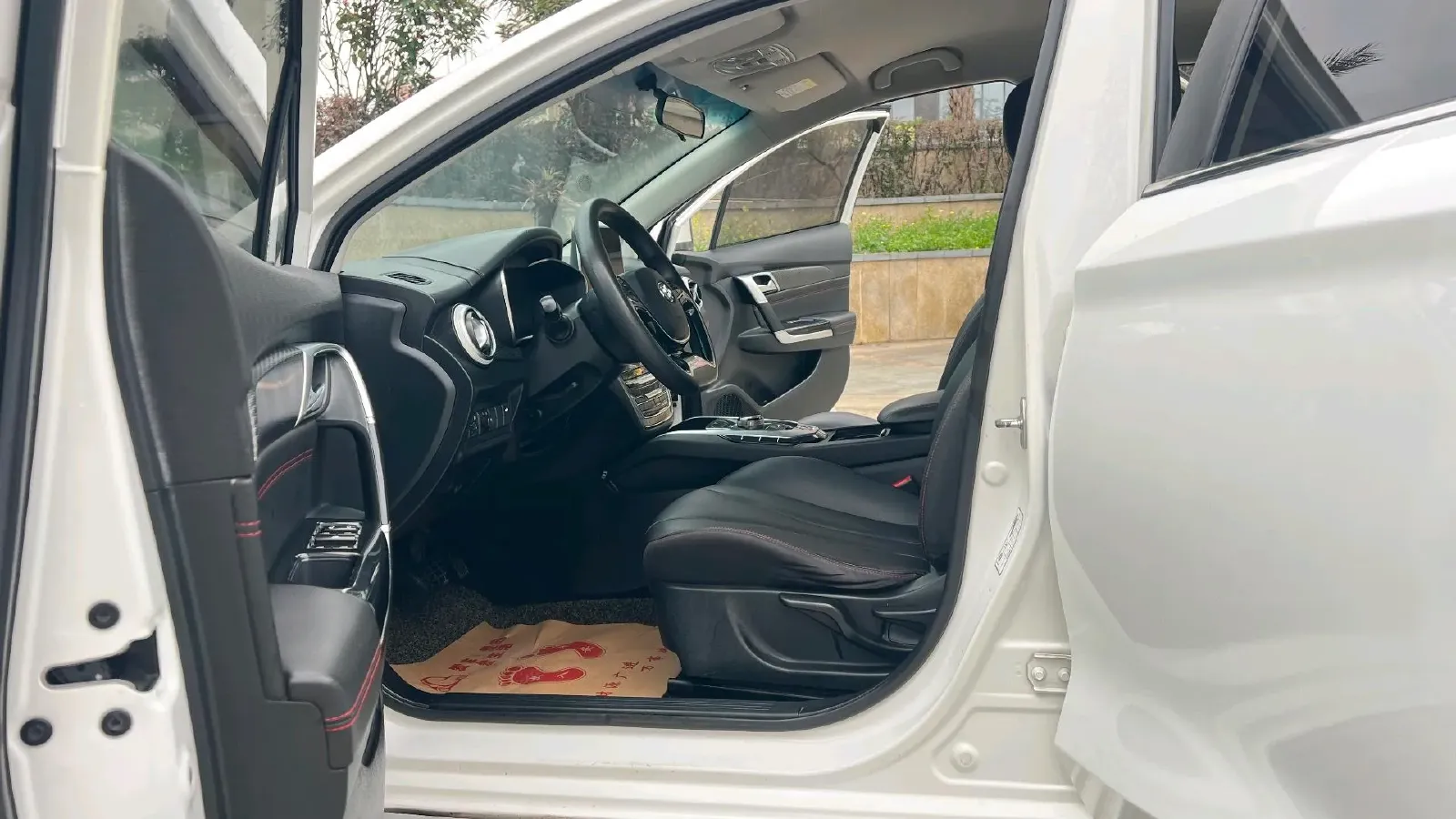 2018 BeiJing Auto EU5 BEV 53.66KWH,autocango,china used car exporter,china ev exporter,chinese used car exporter,chinese used ev exporter